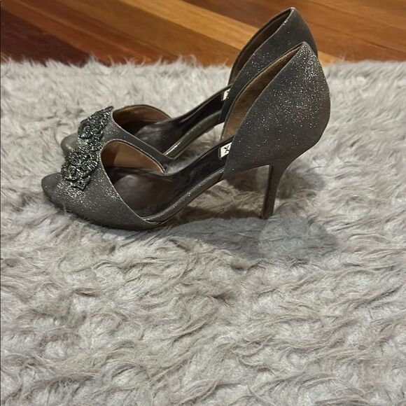 Badgley Mischka D’ Orsay Silver Embellished Heels - Picture 4 of 12